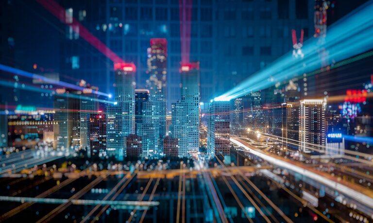 Entre os problemas estão a falta de definição de políticas pública e a dependência tecnológica de outros países, aponta Dib Karam Júnior