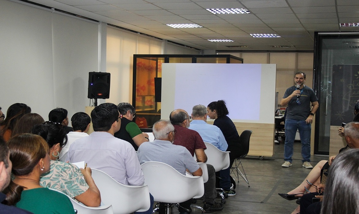 O programa tem como objetivo capacitar produtores e artesãos locais para acessar o mercado internacional