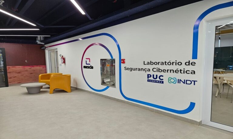 Com o novo Laboratório SOC, a PUC-Campinas busca dar suporte ao aprendizado de seus alunos