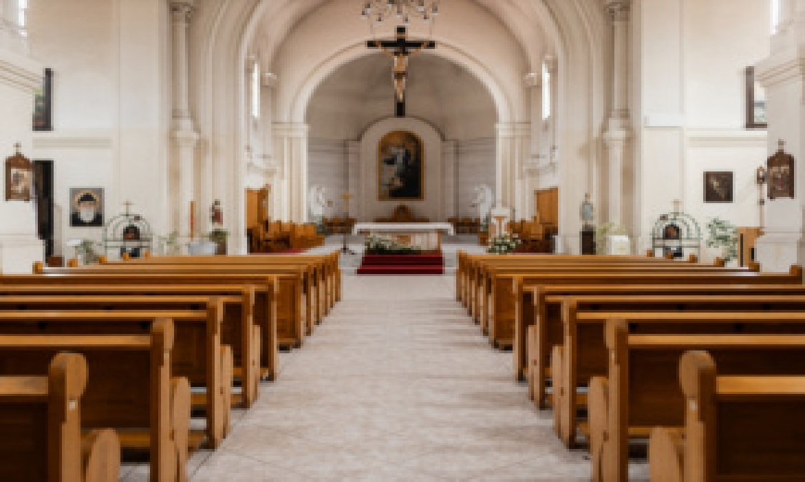 Quando se fala em liberdade religiosa, já se cria uma predisposição para que a discussão ocorra no âmbito constitucional