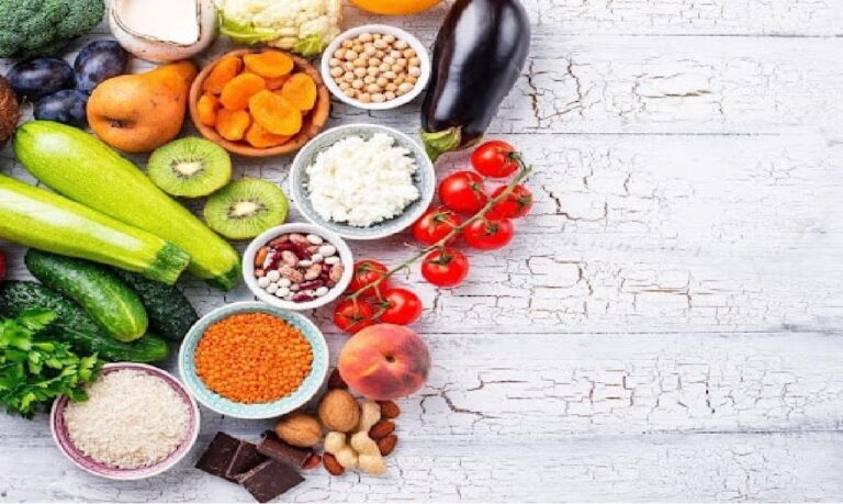 É só buscar alimentos com baixas calorias, ricos em vitaminas, minerais e antioxidantes para a produção dos pratos