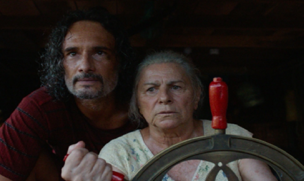 Novo longa de Gabriel Mascaro com Denise Weinberg e Rodrigo Santoro marca retorno do Brasil à competição pela maior honraria do evento.