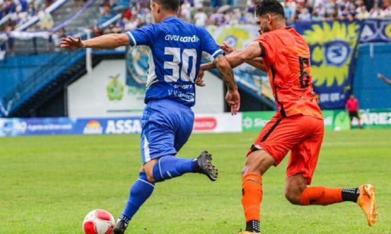 Na Colina, empate sem gols classificou o Robô da Amazônia, que tinha a vantagem.