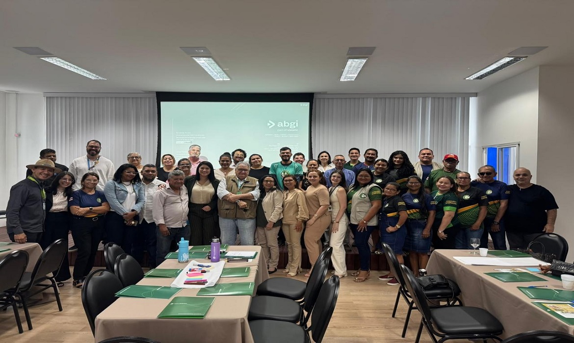 Foi possível também ouvir relatos de boas práticas de cooperativas que já tiveram sucesso na captação de recursos.