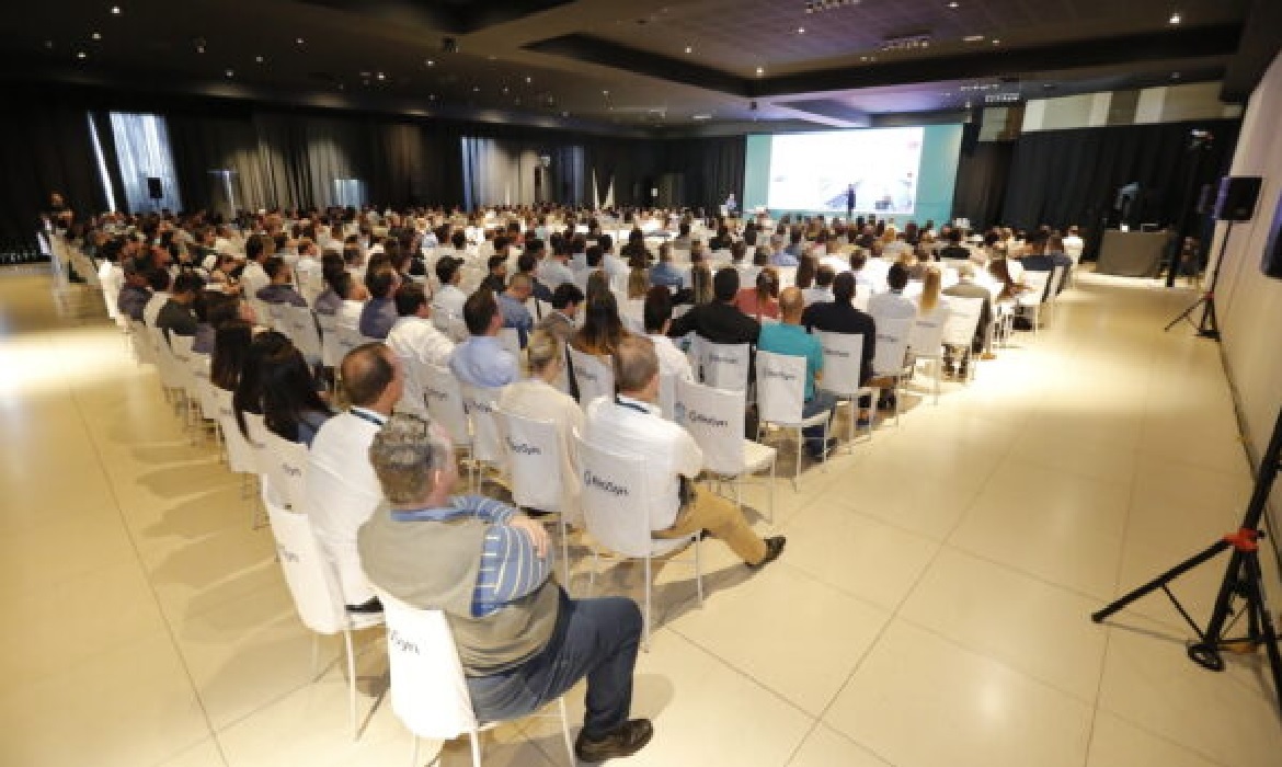 A programação técnica e empresarial do encontro deve atrair profissionais interessados em novas tendências, tecnologias e melhorias no desempenho da produção.