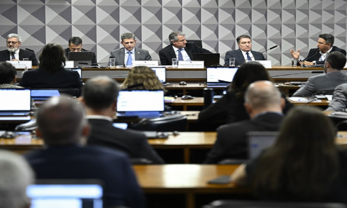 As cooperativas têm uma estrutura mais simples e, em 99% dos casos, o consignado privado é a principal linha de atuação.