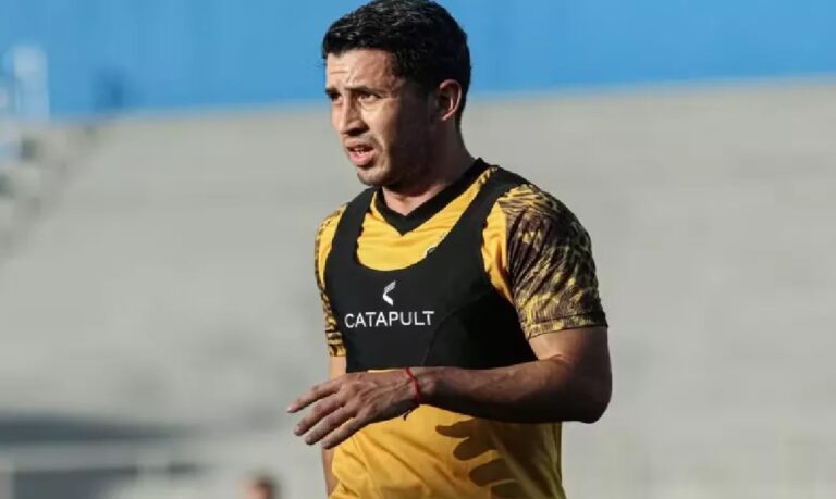 Quarta-feira (21), o Amazonas anunciou a contratação do meia-atacante Joaquim Torres, argentino de 28 anos.