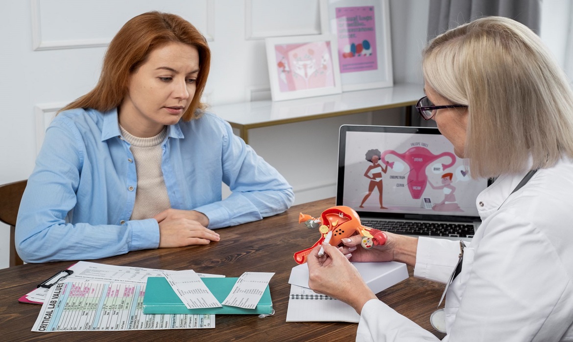 Conheça o diagnóstico e o tratamento da endometriose, doença inflamatória do endométrio que pode atingir órgãos como intestino e bexiga.