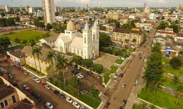 Considerado estratégico pelo Ministério do Turismo, o programa promove capacitação e mobilização de lideranças locais, incentivando a estruturação do setor nos territórios.