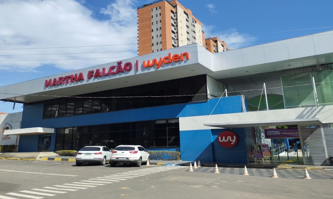 No Brasil, as instituições de ensino superior podem ser classificadas como Faculdades, Centros Universitários ou Universidades. Os Centros Universitários se destacam pela qualidade do ensino, pela qualificação do corpo docente e pelas condições adequadas para o desenvolvimento das atividades acadêmicas.