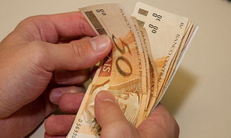 A renda básica surge como alternativa de redistribuição de renda via Estado.