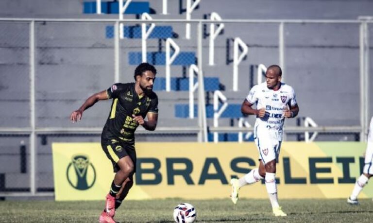 O Tuna Luso venceu o Manauara por 2 a 1 neste domingo, no Estádio Francisco Vasques.