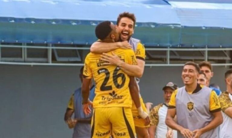 Com dois gols de Kevin Ramirez e um de Gabriel Domingos, Onça vence o time paulista e soma 3 pontos.