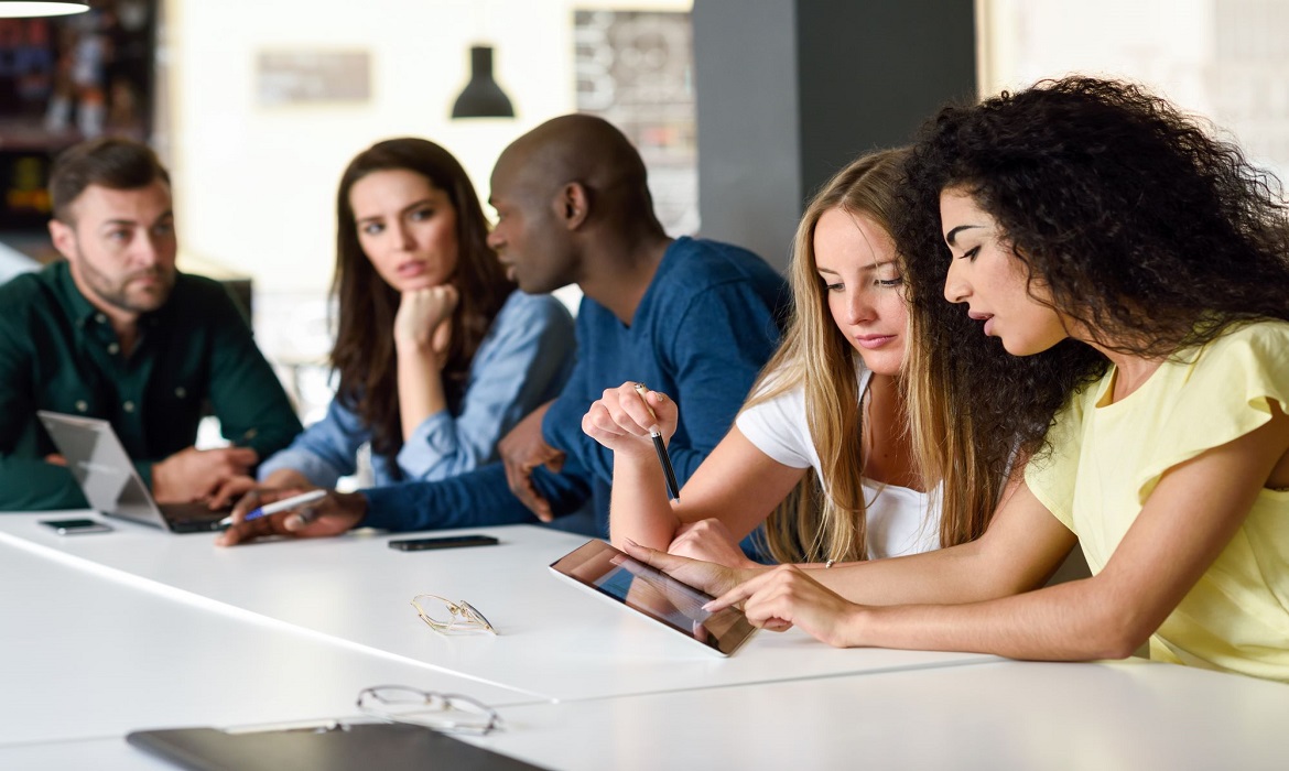 A iniciativa reforça o compromisso da instituição com a educação de qualidade e a responsabilidade social.