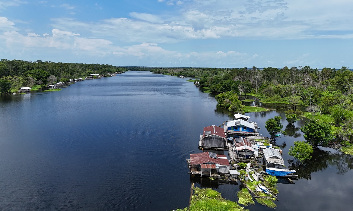 Fonte renovável leva esperança e inclusão às regiões mais isoladas da Amazônia.