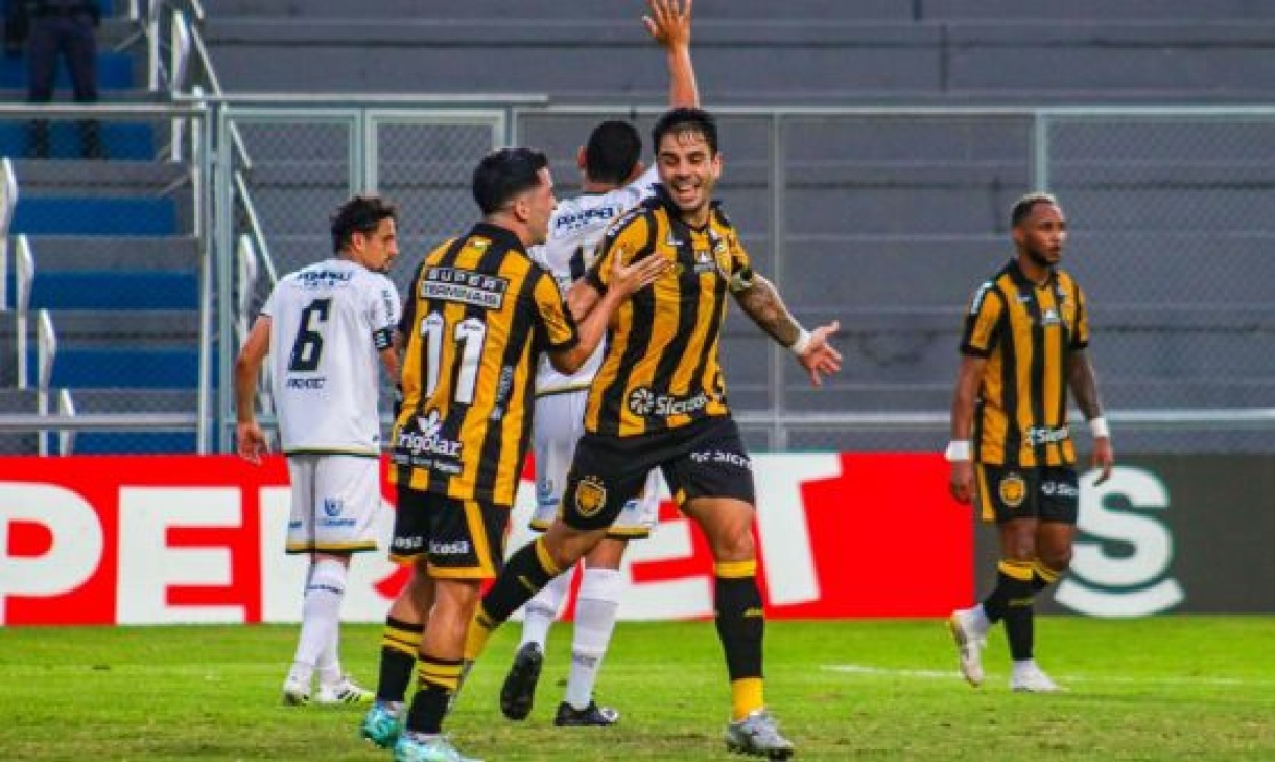 Na artilharia da competição, quem lidera é Pedro Rocha Neves, do Remo, com 12 gols.