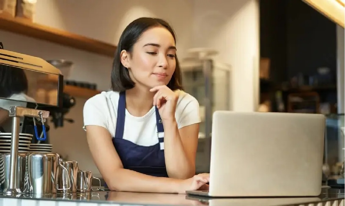 O avanço reflete os investimentos em capacitação para fortalecer os pequenos negócios.