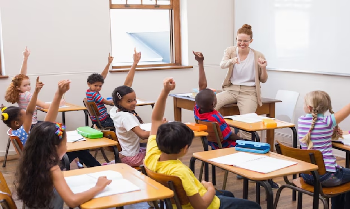 A legislação já prevê a orientação para o trabalho como conteúdo curricular.