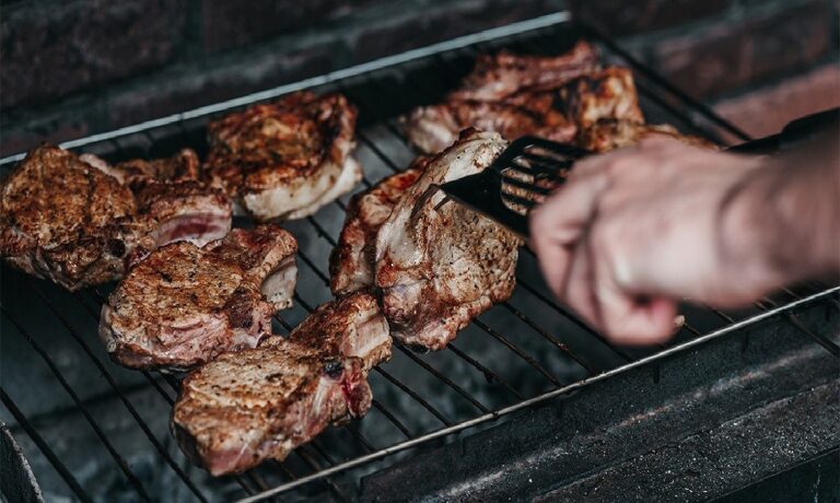 Ao reunir as evidências mais recentes sobre saúde e clima, o estudo mostra que o que colocamos no prato pode salvar milhões de vidas e reduzir os impactos ambientais da alimentação.