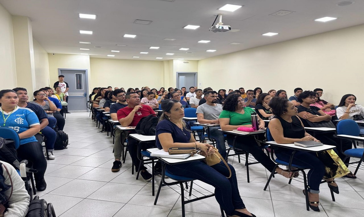 Dados do Censo da Educação Superior indicam que tecnólogos estão entre os mais empregados, reflexo direto da conexão entre ensino e necessidade do mercado.