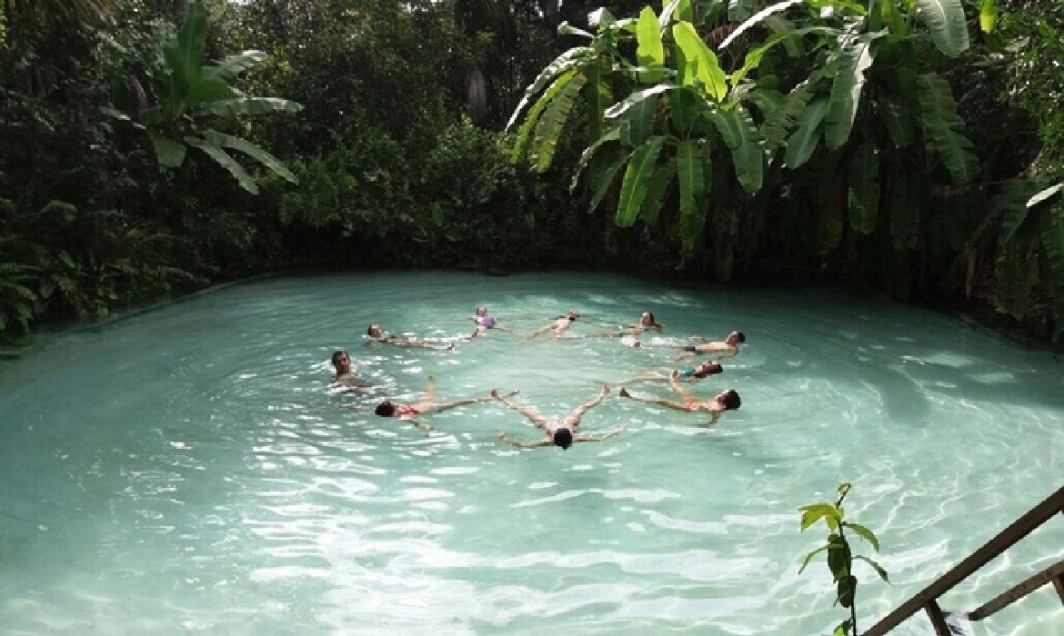 A cidade é a porta de entrada para quem quer viver o Jalapão com mais calma, contato com a natureza e paisagens que impressionam.