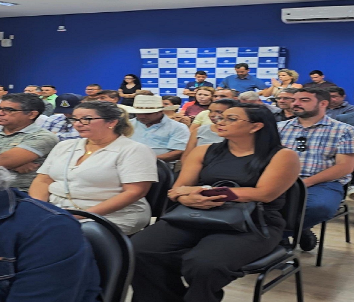Teve início o seminário que discute, de forma objetiva, os benefícios da Superintendência da Zona Franca de Manaus para o cooperativismo na região.