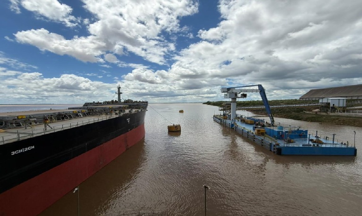 Técnicos do Ministério da Agricultura e Pecuária estiveram no Amazonas para avaliar como estão sendo feitos os procedimentos de certificação na exportação de grãos.