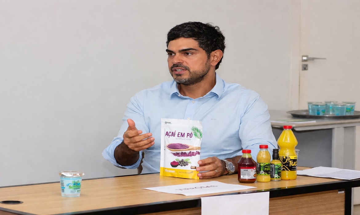 Durante encontro promovido pela Sedecti, empresas da bioeconomia do Amazonas apresentaram produtos amazônicos a representantes do Cazaquistão.