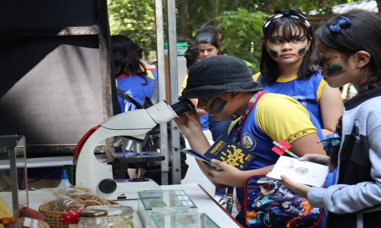 A programação inclui exposições e homenagens que destacam a trajetória do espaço e sua importância científica.