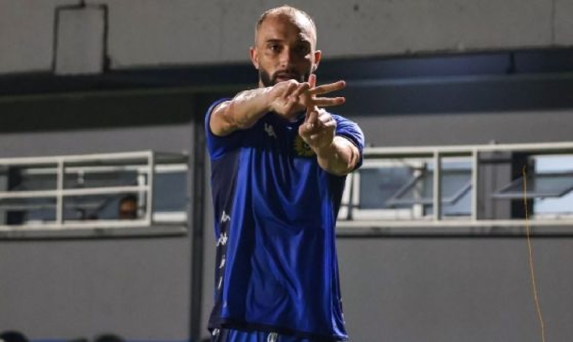 Time amazonense garante vaga como semifinalista e anima torcida.