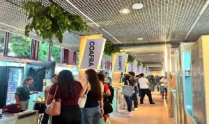 Feira reúne mais de 100 cooperativas e destaca negócios sustentáveis.