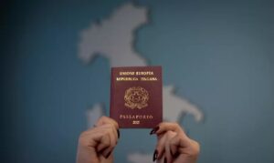 Ítalo-descendentes acompanham mudanças e incertezas no processo de reconhecimento.