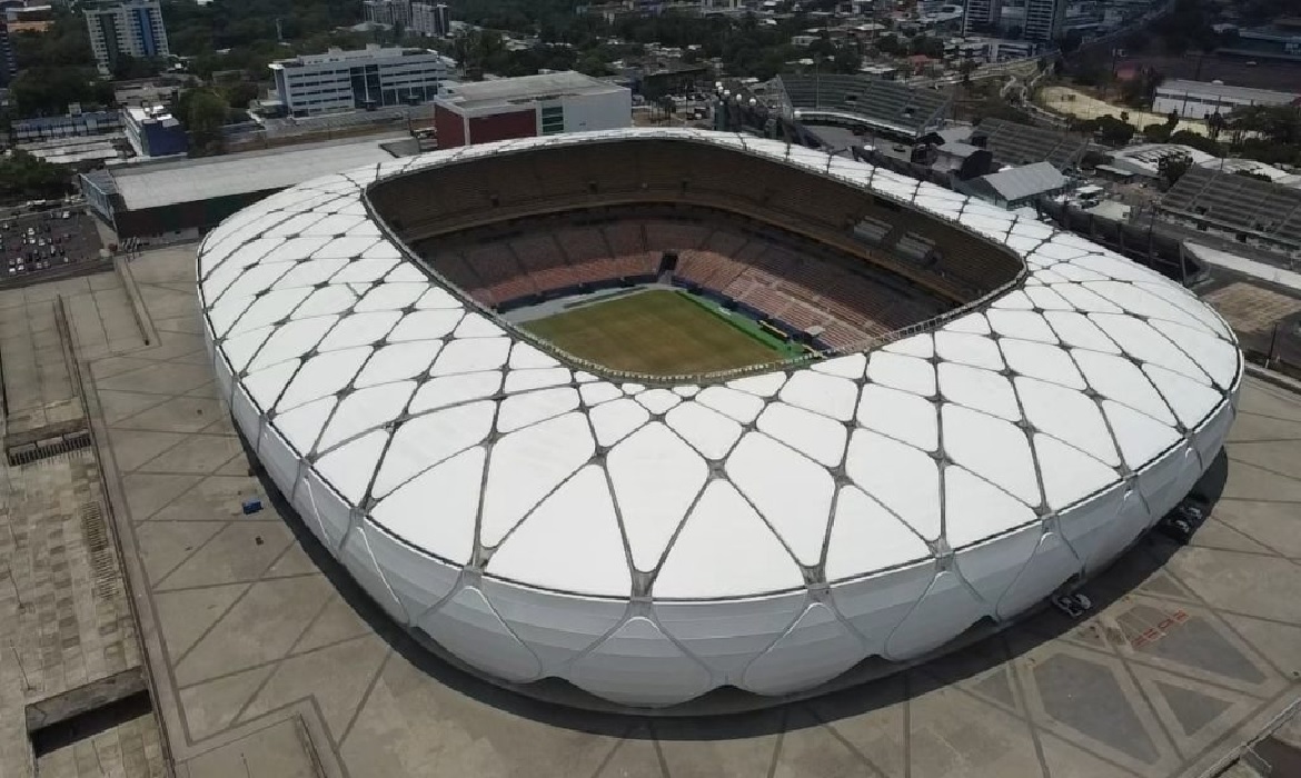 Preparação intensiva reforça expectativa da torcida pelo futebol competitivo.