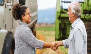 Instituição financeira cooperativa amplia presença e fortalece o crédito no campo.