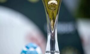 O técnico interino Bebeto Sauthier terá o desafio de remontar o setor defensivo após a suspensão de Léo Coelho, um dos pilares do time no futebol nacional nesta temporada.