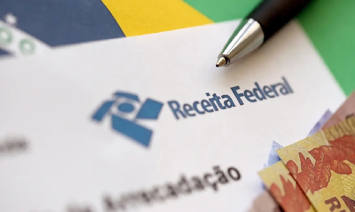 Do Saque-Aniversário à gestão digital: aprenda a dominar seus direitos e fazer o dinheiro render para o seu futuro.