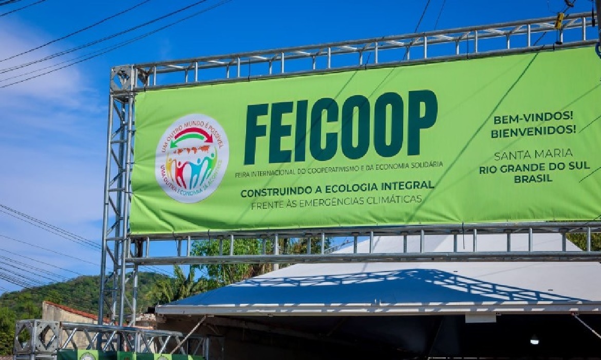Com recorde de 828 inscritos, o evento mobiliza 16 estados brasileiros e três países vizinhos para construir um futuro mais justo.