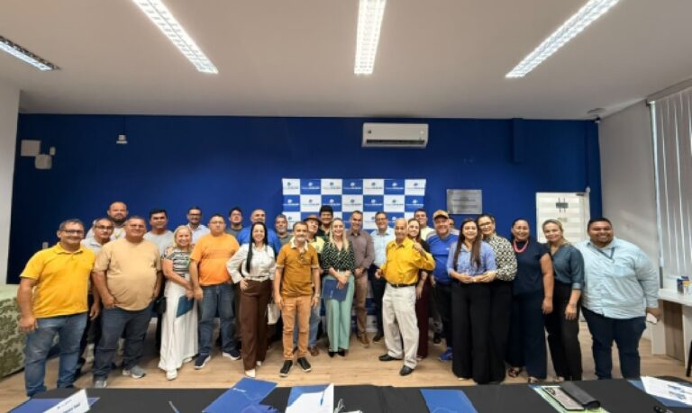 Assinatura de acordo no Conecta Coop abre portas para cooperados Foco no desenvolvimento sustentável e na valorização humana.