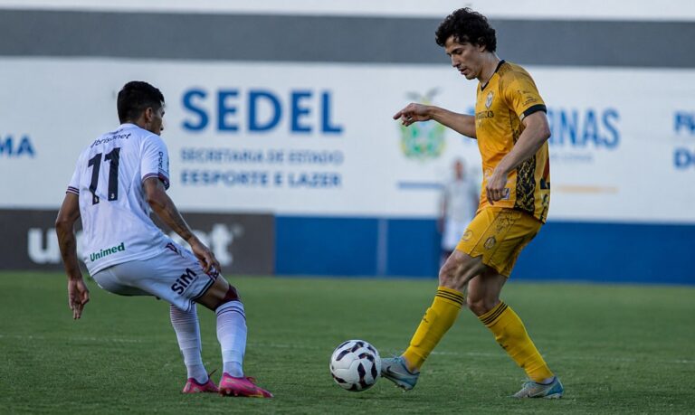 Gol de pênalti de Gabriel Cipriano garante triunfo no estádio Ismael Benigno.