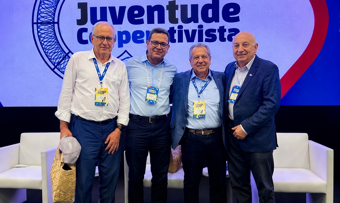 Evento reuniu jovens de todo o país para debater inovação, intercooperação e o futuro do movimento.