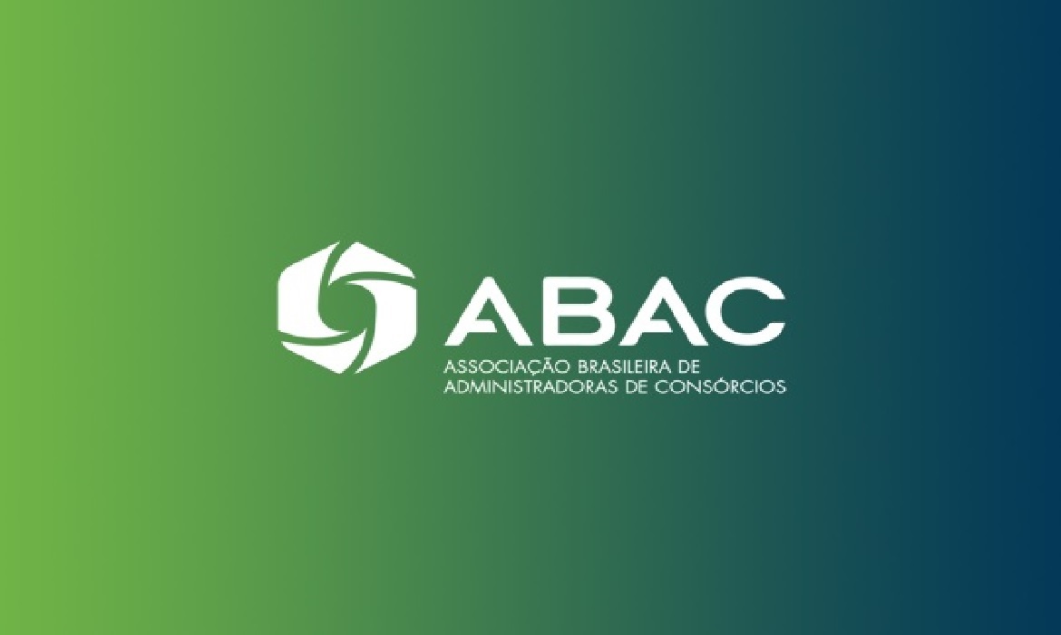 Entre os fatores que influenciam a decisão, o Consórcio se destaca pelo potencial de compra programada e pela possibilidade de evitar juros.