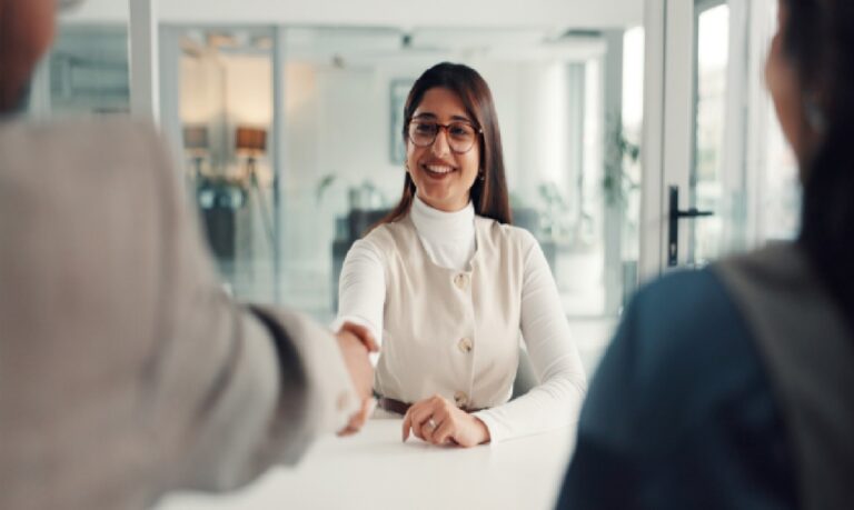 O futuro é humano - A mudança de mentalidade que está desafiando o sistema financeiro tradicional.