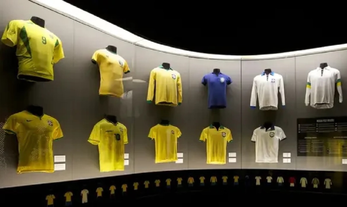 Especialista do Sebrae mostra como dar um novo destino aos produtos temáticos que sobraram.