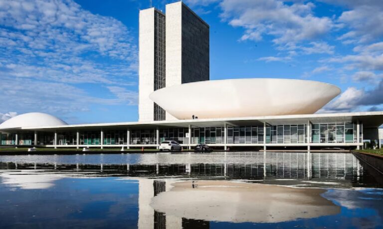 Quinze integrantes da atual diretoria da Frencoop estarão na próxima legislatura, garantindo continuidade à representação do setor no Congresso.