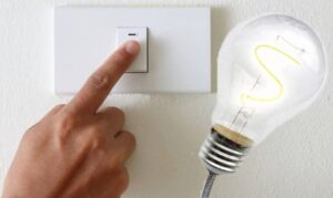Outubro começa com bandeira verde na conta de energia elétrica, mas consumidores devem ficar atentos ao aumento do consumo provocado pelas altas temperaturas, especialmente na Região Norte.