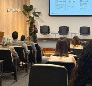 Embora somem 11,5 milhões de associadas no Brasil, mulheres ocupam apenas 22,18% dos cargos de presidência e conselhos.